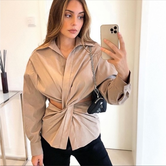 Zara Tops - Zara cut out shirt